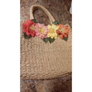 Purse,‎ vintage floral straw beach purse